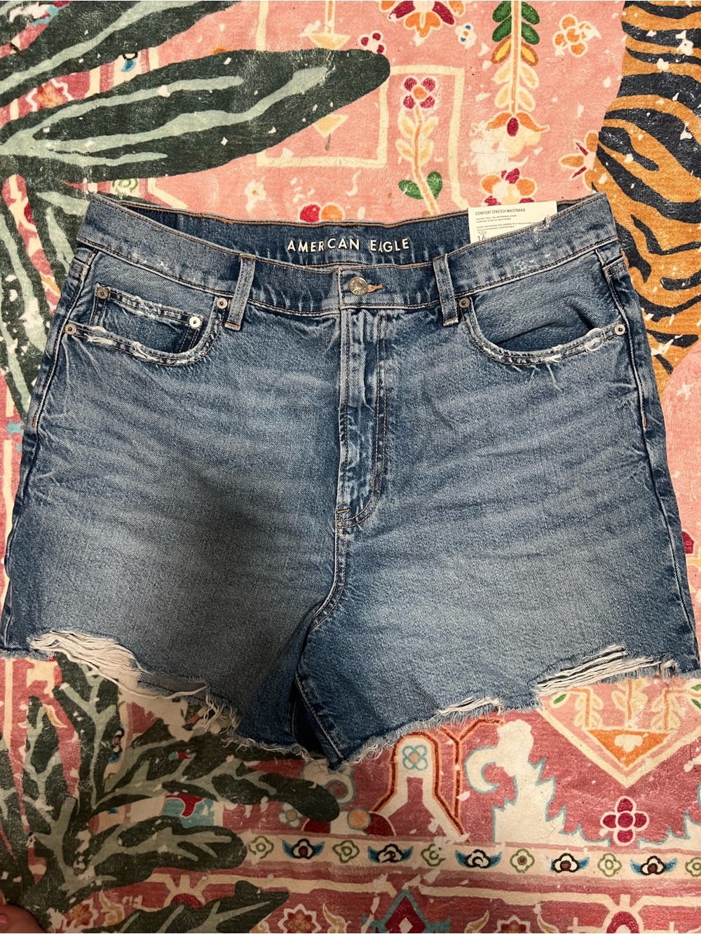 American Eagle 90s Boyfriends Shorts Size 16